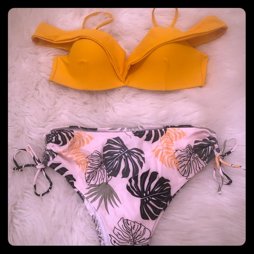 SHEIN Bikini Bathing Suit